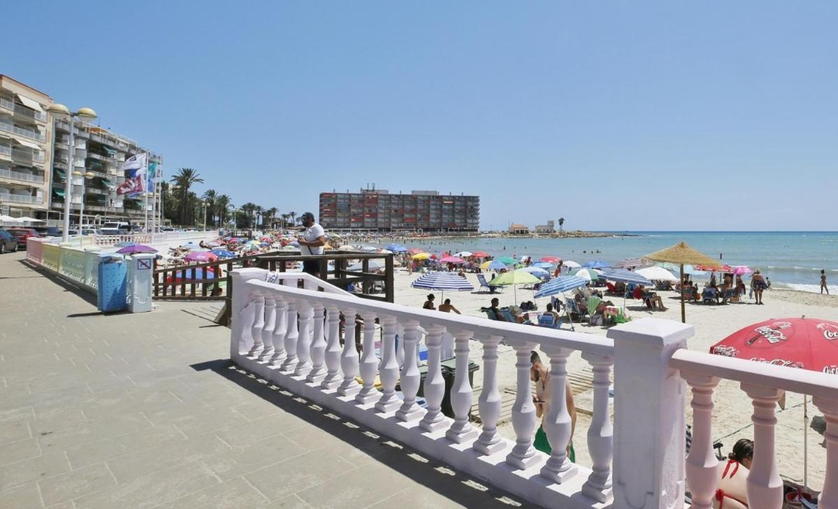 Playa Los Loco Торевиеха Екстериор снимка